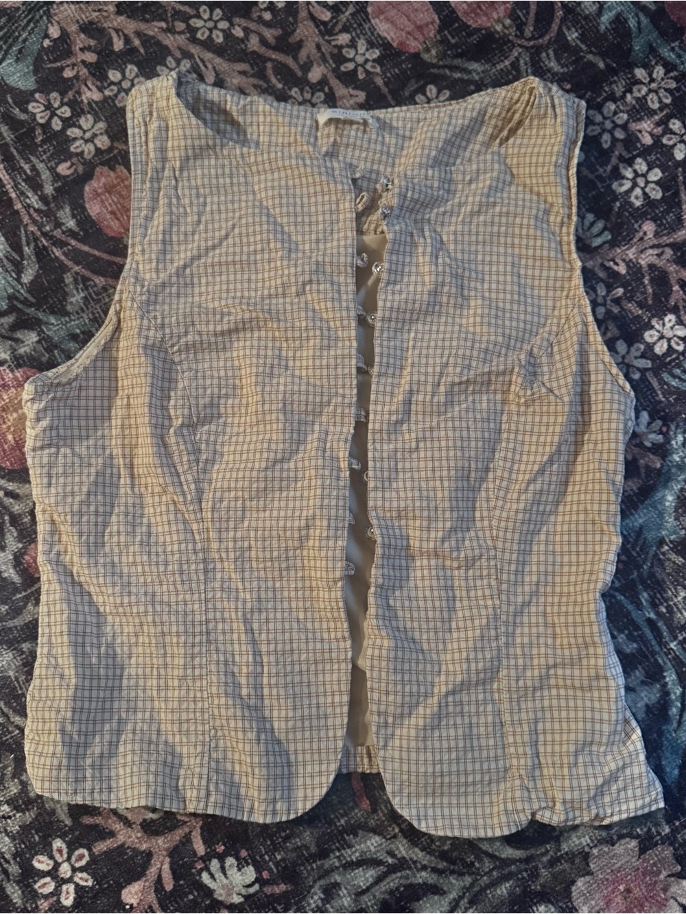 Women's Sleeveless Button-Front Plaid Top — Cream and White